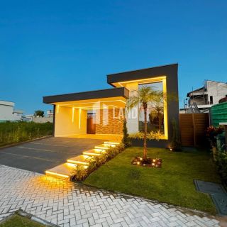 CASA PLANA NA CIDADE ALPHA - R$ 1.150.000,00 / OPORTUNIDADE