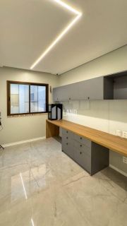 CONFORTO EM ALTO PADRÃO - CASA A VENDA NA CIDADE ALPHA - POR R$ 2.490.000,00