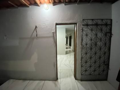 Vendo casa duplex na Barra do Ceará