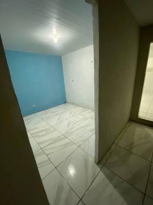 Vendo casa duplex na Barra do Ceará