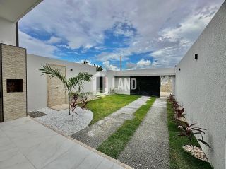 Casa com 3 quartos e 02 suítes no  Eusébio