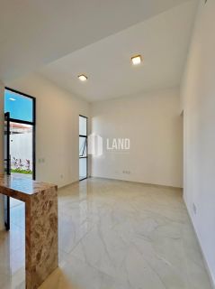 Casa com 3 quartos e 02 suítes no  Eusébio