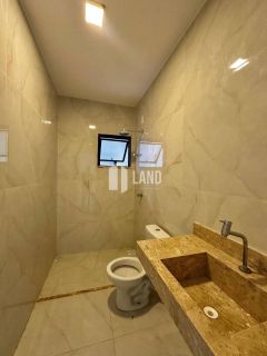 Casa com 3 quartos e 02 suítes no  Eusébio