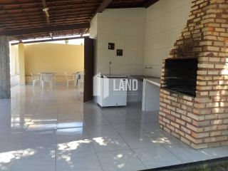 CASA PLANA NO PORTO DAS DUNAS COM 4 QUARTOS (2 SUÍTES), PISCINA, DECK COM CHURRASQUEIRA, 4 LOTES CONJUGADOS, A POUCOS METROS DO GOLF VILLE, DOCUMENTAÇÃO 100% REGULARIZADA - 300 M² - ÁREA TOTAL DO TERRENO  1.980 M² - R$ 1.150.000 - AQUIRAZ/CE