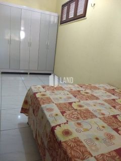 CASA PLANA NO PORTO DAS DUNAS COM 4 QUARTOS (2 SUÍTES), PISCINA, DECK COM CHURRASQUEIRA, 4 LOTES CONJUGADOS, A POUCOS METROS DO GOLF VILLE, DOCUMENTAÇÃO 100% REGULARIZADA - 300 M² - ÁREA TOTAL DO TERRENO  1.980 M² - R$ 1.150.000 - AQUIRAZ/CE