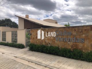 Casa Plana no Loteamento Varandas Terra Brasilis com 4 quartos (2 suítes), 4 vagas, 2 banheiros sociais, 2 cozinhas americana, quintal, clube com lazer completo, Casa 124m2 - Lote 298m2 - R$ 3.000 (mês) - Aquiraz/CE.