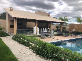 Casa Plana no Loteamento Varandas Terra Brasilis com 4 quartos (2 suítes), 4 vagas, 2 banheiros sociais, 2 cozinhas americana, quintal, clube com lazer completo, Casa 124m2 - Lote 298m2 - R$ 3.000 (mês) - Aquiraz/CE.