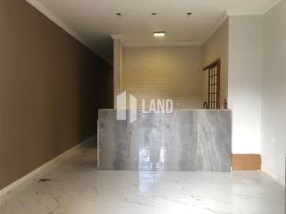 Casa Plana no Loteamento Varandas Terra Brasilis com 4 quartos (2 suítes), 4 vagas, 2 banheiros sociais, 2 cozinhas americana, quintal, clube com lazer completo, Casa 124m2 - Lote 298m2 - R$ 3.000 (mês) - Aquiraz/CE.