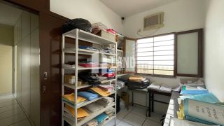 Casa solta próximo à Avenida João XXIII