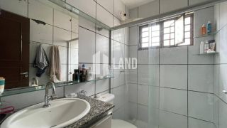 Casa solta próximo à Avenida João XXIII