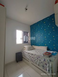 Apartamento térreo em condomínio fechado no Cristo Rei