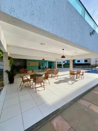 Apartamento térreo, de 77m² com 3 quartos no Bairro Cristo Rei