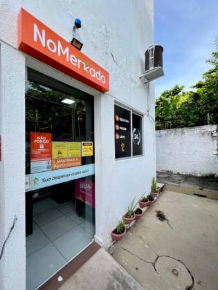 Apartamento térreo, de 77m² com 3 quartos no Bairro Cristo Rei