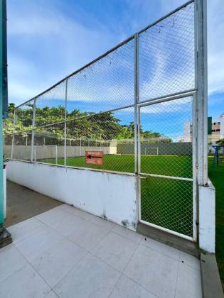 Apartamento térreo, de 77m² com 3 quartos no Bairro Cristo Rei