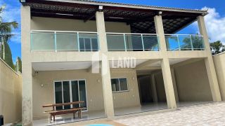 Casa Duplex para vender na praia de Paracuru/CE com 5 quartos (4 suítes), 2 banheiros sociais, piscina, deck com churrasqueira, 4 vagas - 415m² (casa) - 600m² (terreno) - R$ 399.000  - Paracuru/CE
