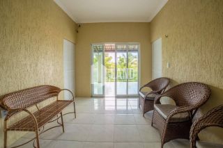 Casa Duplex para vender na praia de Paracuru/CE com 5 quartos (4 suítes), 2 banheiros sociais, piscina, deck com churrasqueira, 4 vagas - 415m² (casa) - 600m² (terreno) - R$ 399.000  - Paracuru/CE