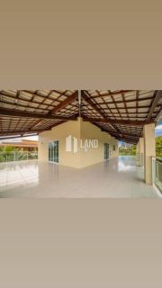 Casa Duplex para vender na praia de Paracuru/CE com 5 quartos (4 suítes), 2 banheiros sociais, piscina, deck com churrasqueira, 4 vagas - 415m² (casa) - 600m² (terreno) - R$ 399.000  - Paracuru/CE