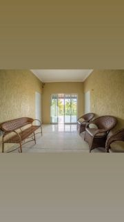 Casa Duplex para vender na praia de Paracuru/CE com 5 quartos (4 suítes), 2 banheiros sociais, piscina, deck com churrasqueira, 4 vagas - 415m² (casa) - 600m² (terreno) - R$ 399.000  - Paracuru/CE