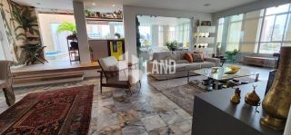 COBERTURA PLANA ESPETACULAR COM 5 SUÍTES E PISCINA PRIVATIVA !