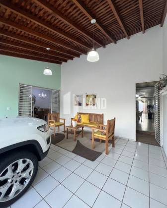 Casa de condomínio no Bairro Morada do Sol