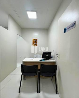 Luva de uma clínica com consultórios no Centro de Teresina