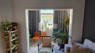 APARTAMENTO NO ILHOTAS COM 3 QUARTOS.