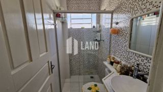 APARTAMENTO NO ILHOTAS COM 3 QUARTOS.