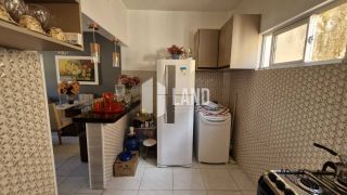 APARTAMENTO NO ILHOTAS COM 3 QUARTOS.