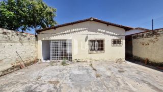 Casa no Angelim com 4 quartos.