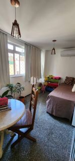 Apartamento com 03 quartos 2 suítes no bairro Papicu em Fortaleza