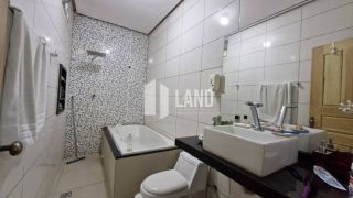 Casa no Dirceu, BEM AMPLA e Porteira Fechada.