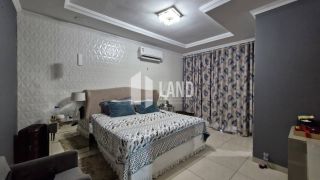 Casa no Dirceu, BEM AMPLA e Porteira Fechada.