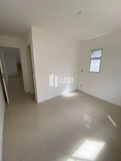 Casa em rua privativa com 3 suítes no Eusébio - R$380.000,00