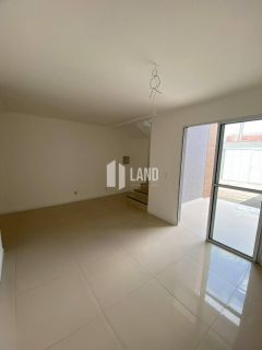 Casa em rua privativa com 3 suítes no Eusébio - R$380.000,00