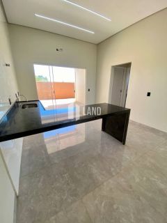 Casa à venda no Village Cajueiro em Timon-MA