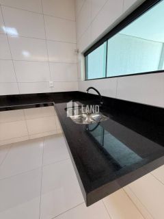 Casa com 3 quartos (2 suítes) no bairro Joia em Timon-MA