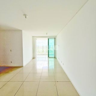 Apartamento Para Vender com 3 quartos 1 suítes no bairro Planalto em Teresina