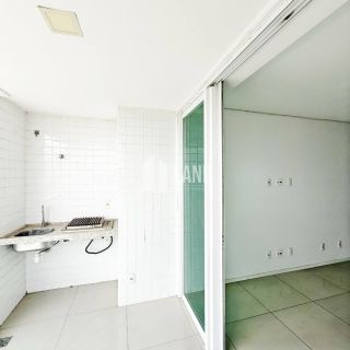 Apartamento Para Vender com 3 quartos 1 suítes no bairro Planalto em Teresina