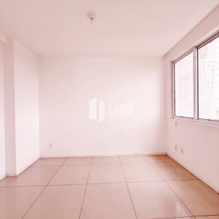 Apartamento Para Vender com 3 quartos 1 suítes no bairro Planalto em Teresina