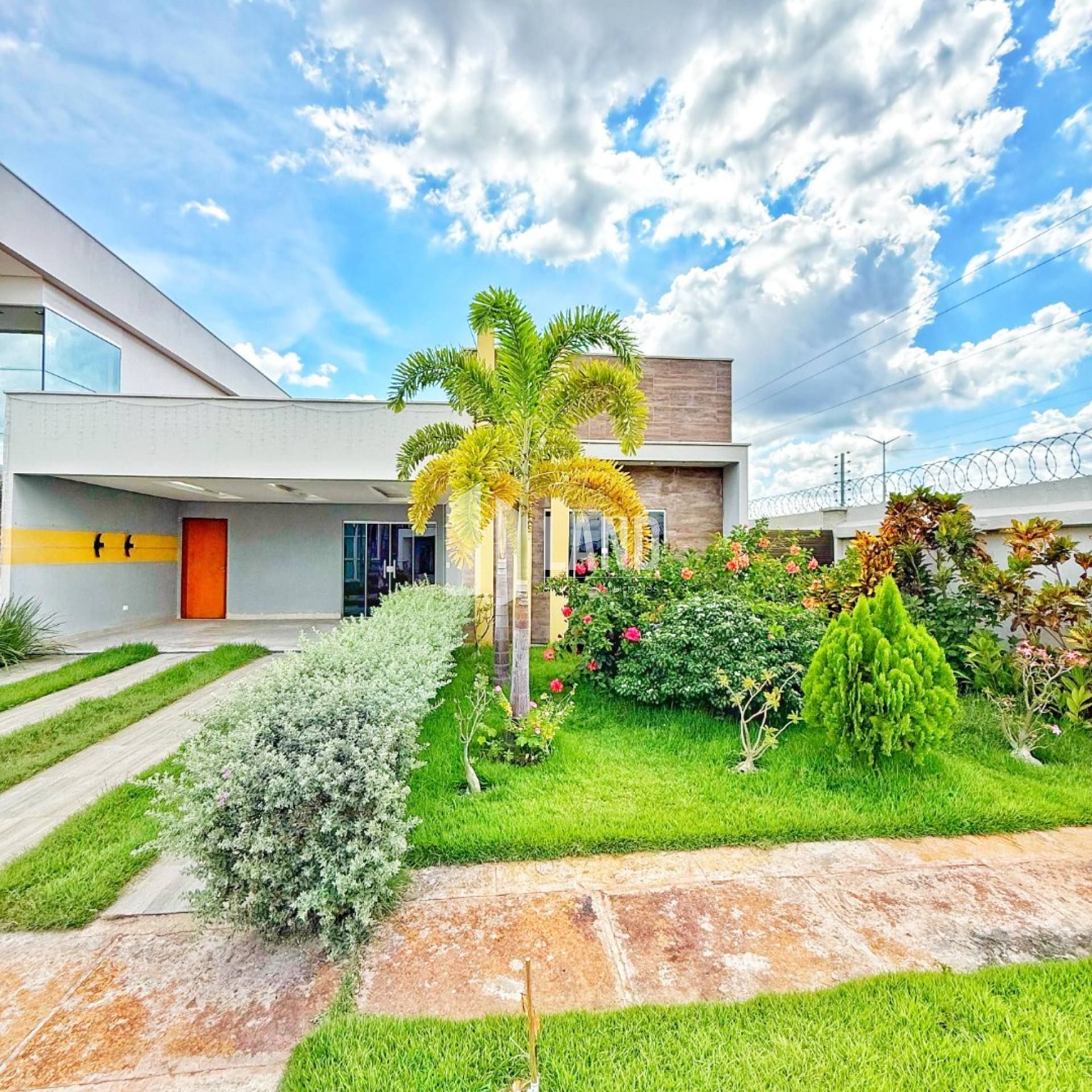 Casa de Condomínio Para Vender com 3 quartos 3 suítes no bairro Joia  em Timon