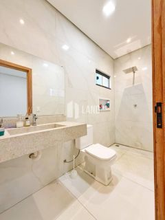 Casa Para Vender com 4 quartos 2 suítes no bairro Reserva das flores em Timon