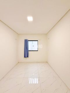 Casa Para Vender com 4 quartos 2 suítes no bairro Reserva das flores em Timon