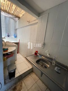 APARTAMENTO A VENDA NA AVENIDA OLIVEIRA PAIVA - R$ 290.000,00