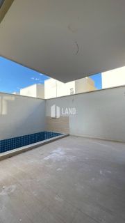 Casa de Condomínio Para Vender com 3 quartos 2 suítes no bairro Morros em Teresina