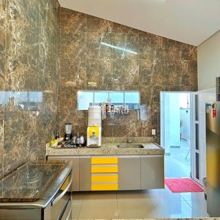 Casa em condomínio com 3 quartos (1 suíte) à venda no bairro Jóia – Timon/MA.