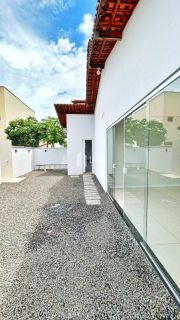 Casa dos Sonhos no Condomínio Village Joia – 3 Quartos e Suíte!