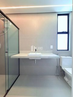 Casa de condomínio no Aldebaran Leste com 4 suítes e fino acabamento