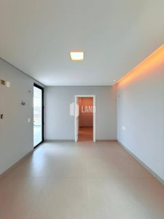 Casa de condomínio no Aldebaran Leste com 4 suítes e fino acabamento