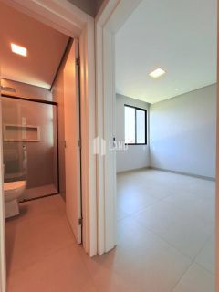 Casa de condomínio no Aldebaran Leste com 4 suítes e fino acabamento