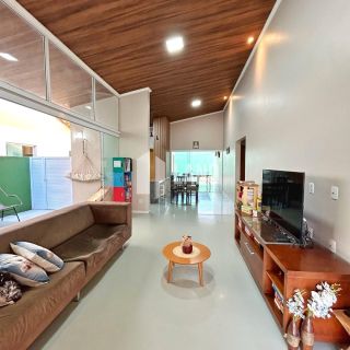 Oportunidade Única no Village Jóia | Casa Térrea com Mini Campo e Estrutura de Clube!